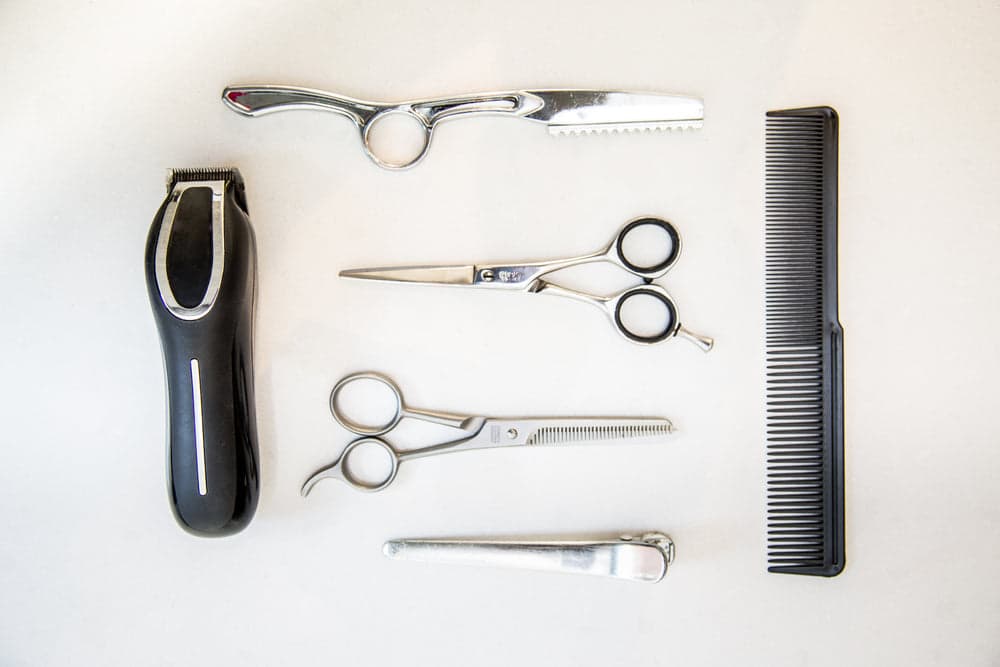 Manicure & grooming tools