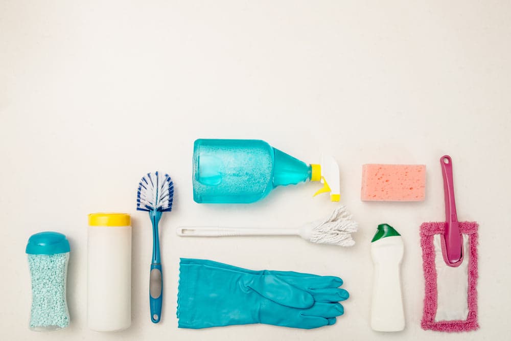 Cleaning tools & bathroom accessories