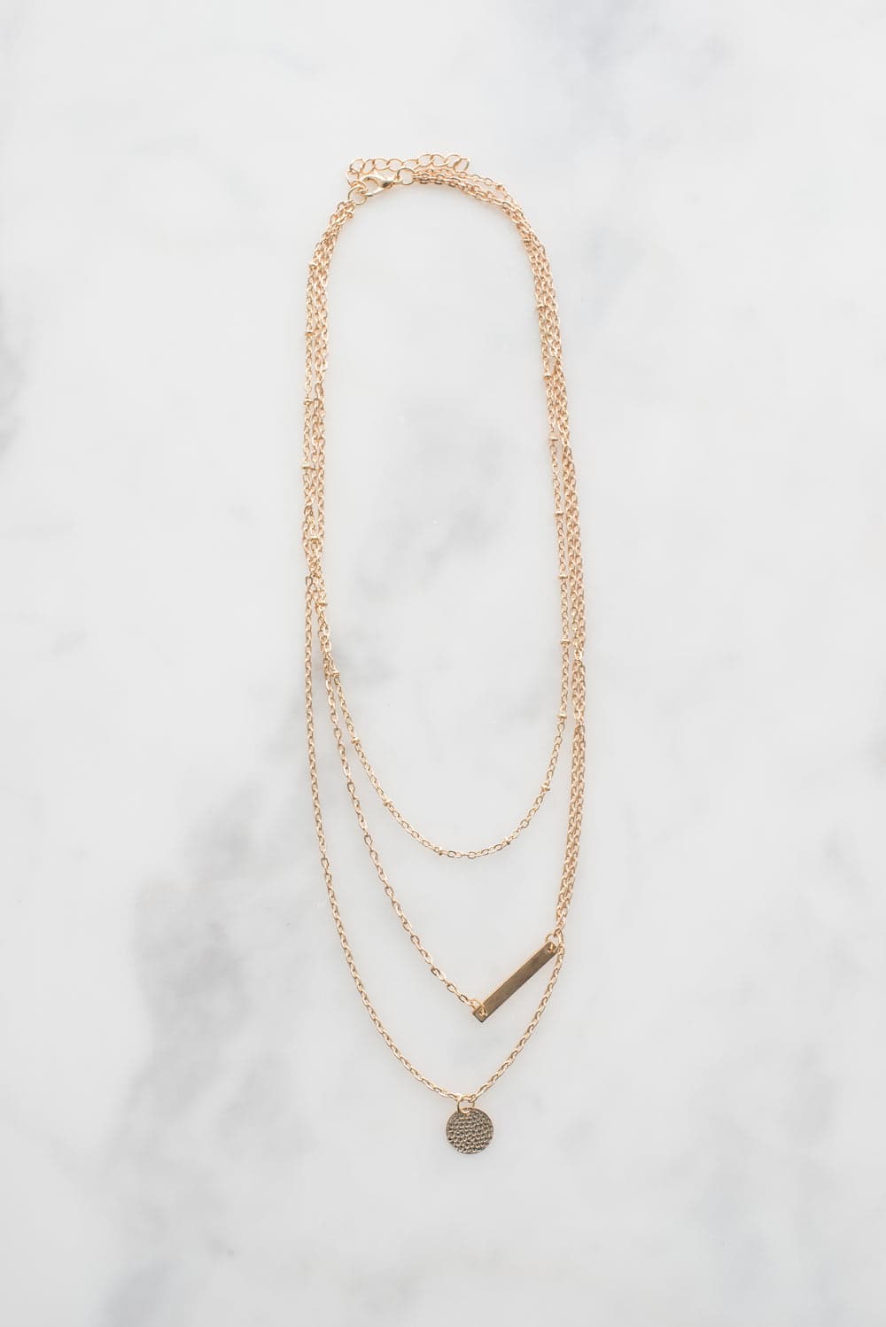 Necklaces & pendants