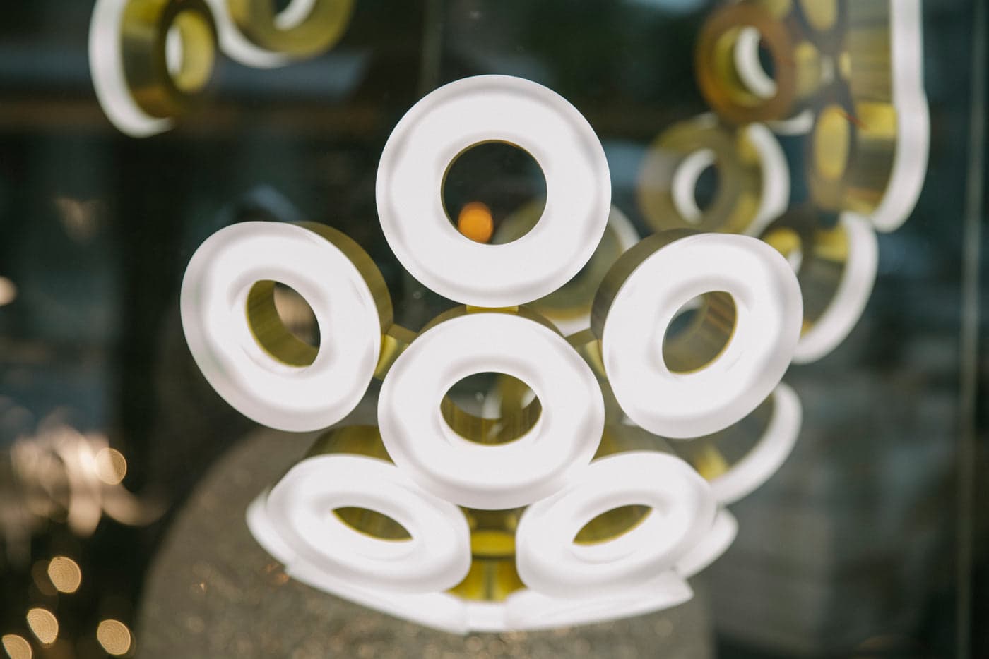 Architectural downlights & track lights