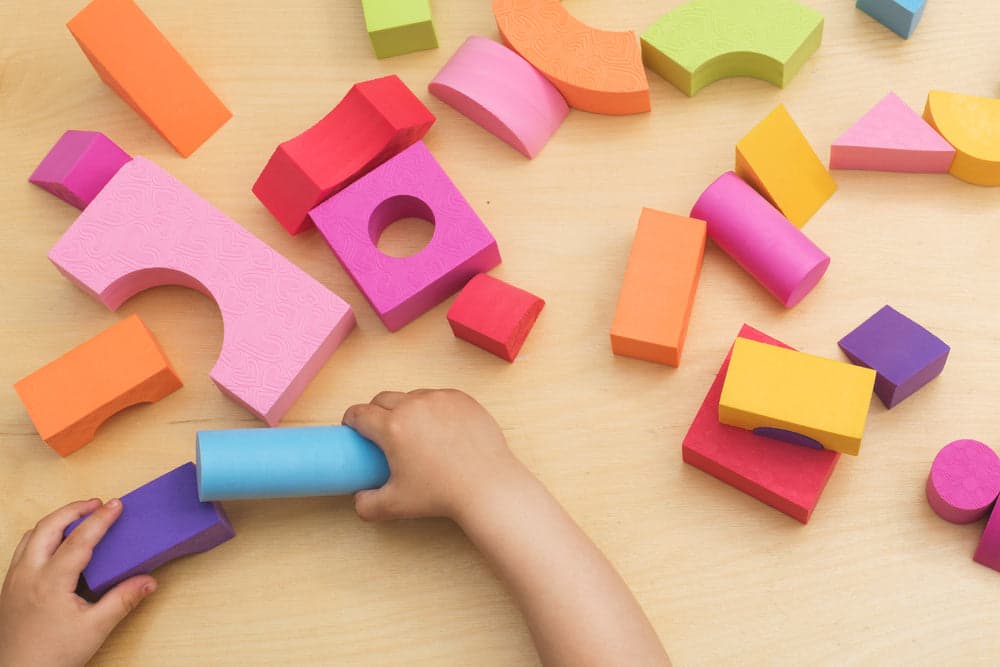 Building blocks & construction sets